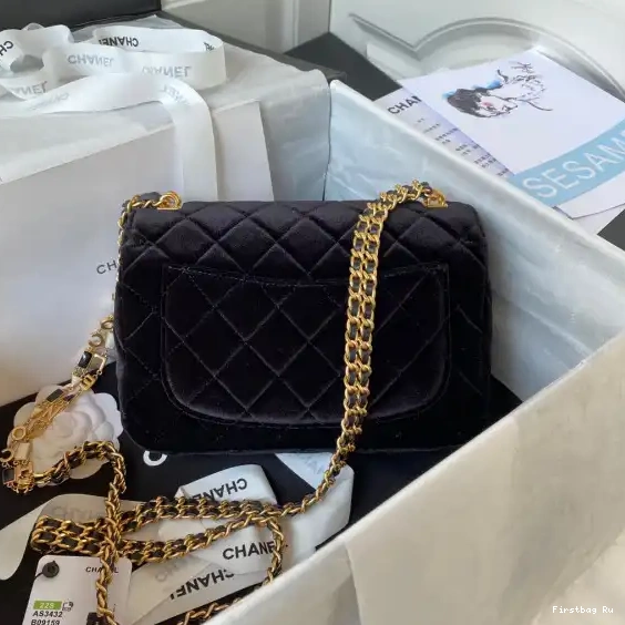 First Bag Ru BAG CHANEL FLAP SMALL 0701